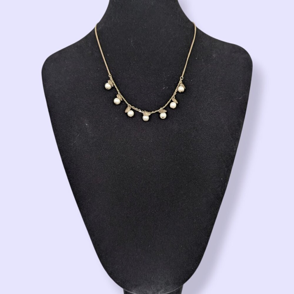 Vintage Dainty Pearl & Shell Necklace